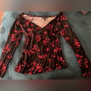 New Look Maternity/Nursing Long Sleeve Floral Top